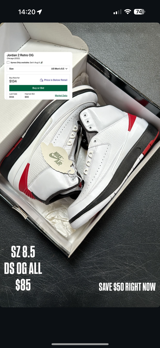 (2) Jordan 2 Chicago SZ 8.5 + Yeezy 350 Yeezreel SZ 10.5