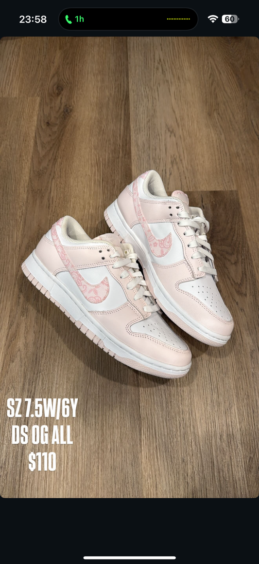Nike Dunk Low Pink Paisley SZ 7.5W
