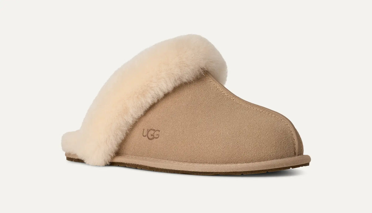 UGG Women's Scuffette II Sand
