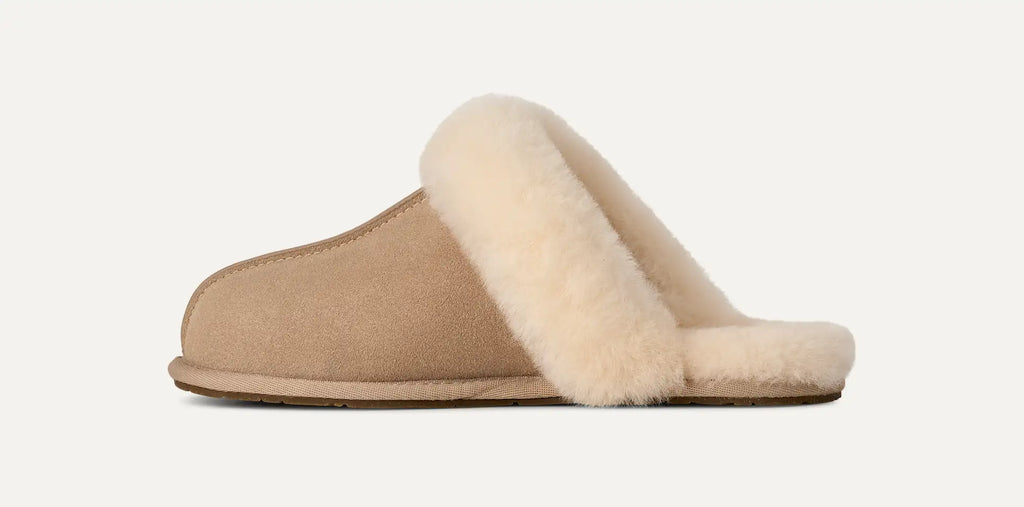 UGG Women's Scuffette II Sand