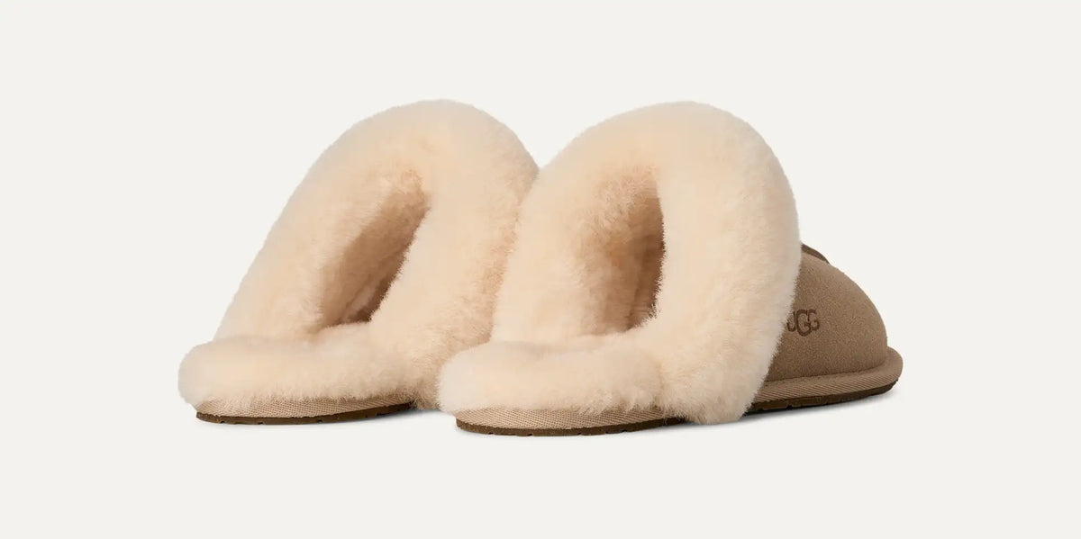 UGG Women's Scuffette II Sand