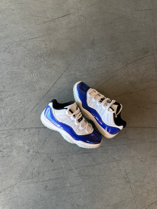 Jordan 11 Retro Low White Concord (Women’s)