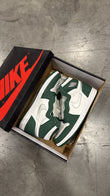 (2) Jordan 4 Green Oxidation SZ 7.5 + Jordan 1 Gorge Green SZ 11