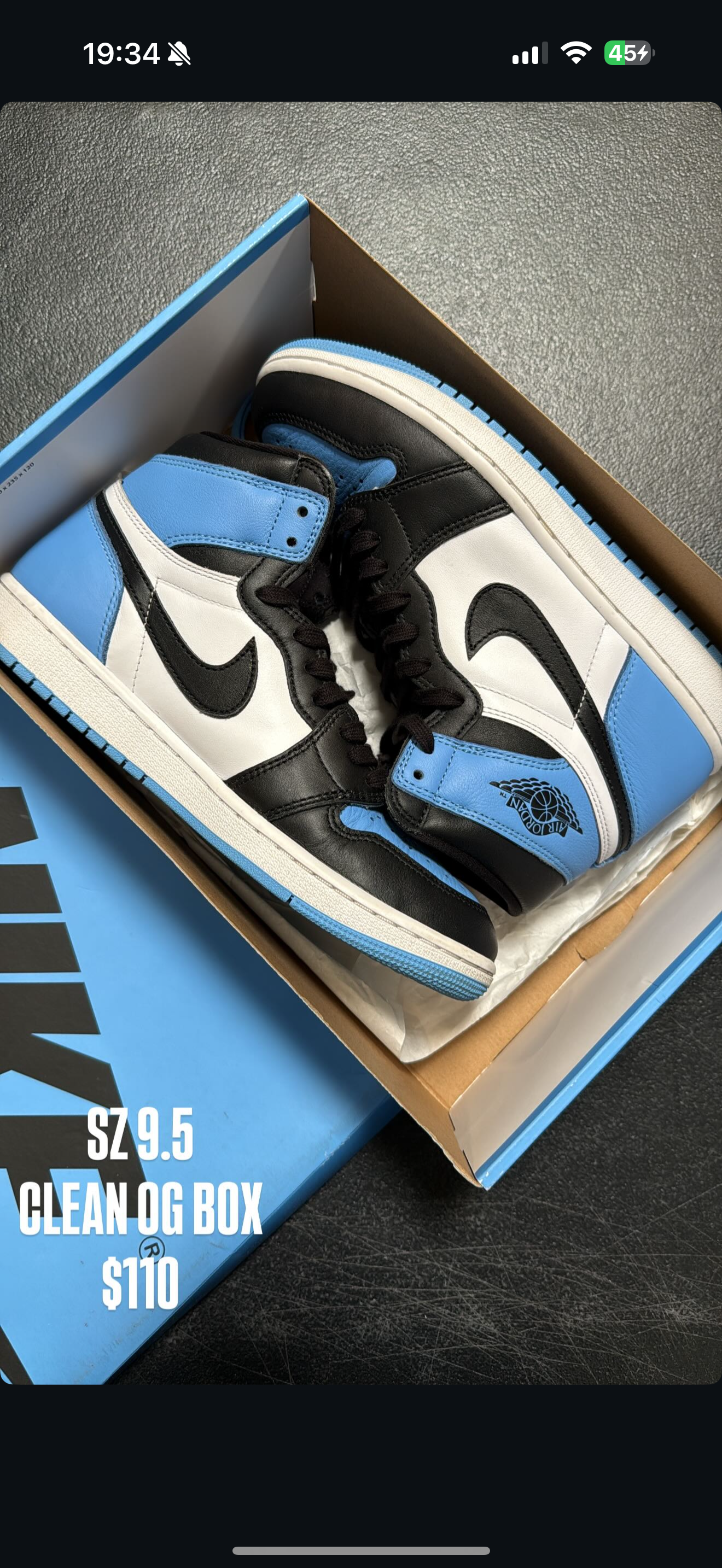 Jordan 1 UNC Toe SZ 9.5