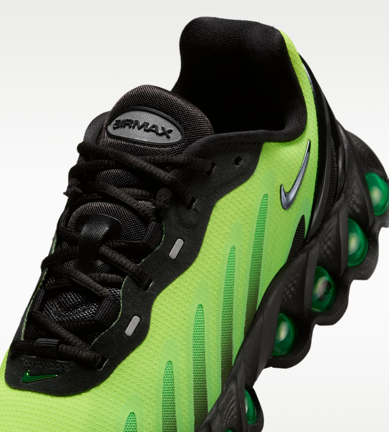 Nike Air Max Dn8 Black Green Strike (GS) SZ 6.5Y / 8W