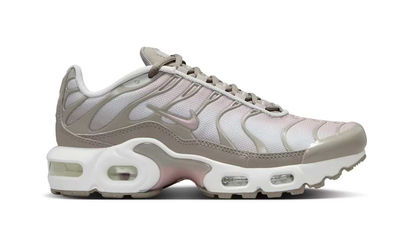 Nike Air Max Plus Photon Dust Enigma Stone White Particle Rose (GS) SZ 7Y / 8.5W